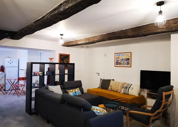 Semesterbostad Maison De Pres Du Port